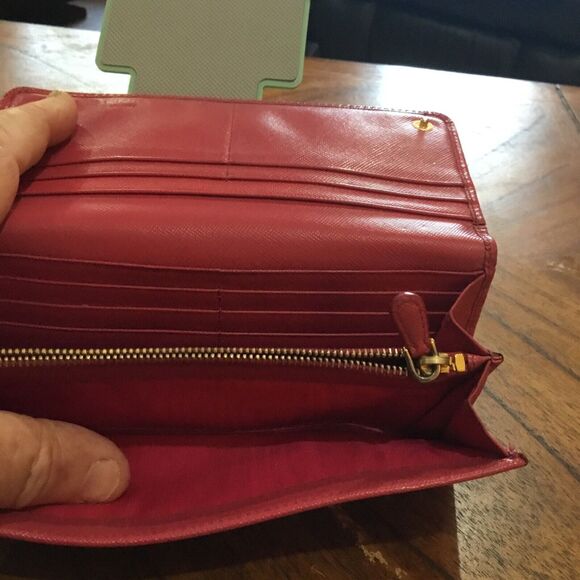 Prada Milano Saffiano Leather Long Wallet Magenta Good Used Condition - Picture 8 of 16